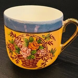 CHIKARAMACHI HAND-PAINTED (MADE IN JAPAN) PORCELAIN TEACUP AND SAUCER $40